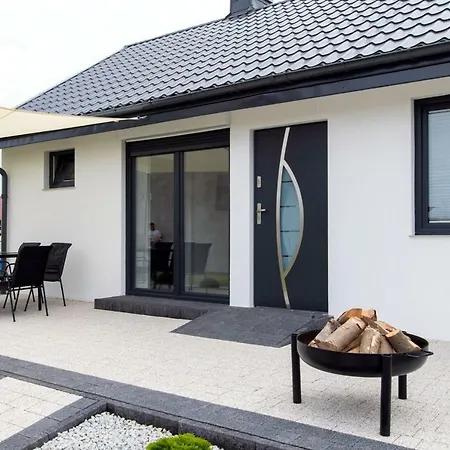 Nowecin Feriehus Łeba